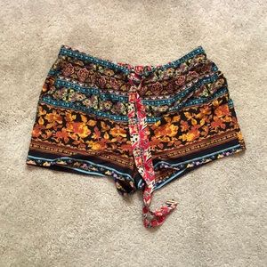 Patterned shorts